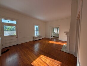 809 Simpson St in Greensboro, NC - Foto de edificio - Building Photo