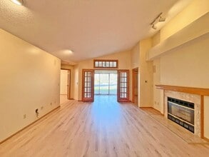 4127 Beaver Dam Rd in Eagan, MN - Building Photo - Building Photo