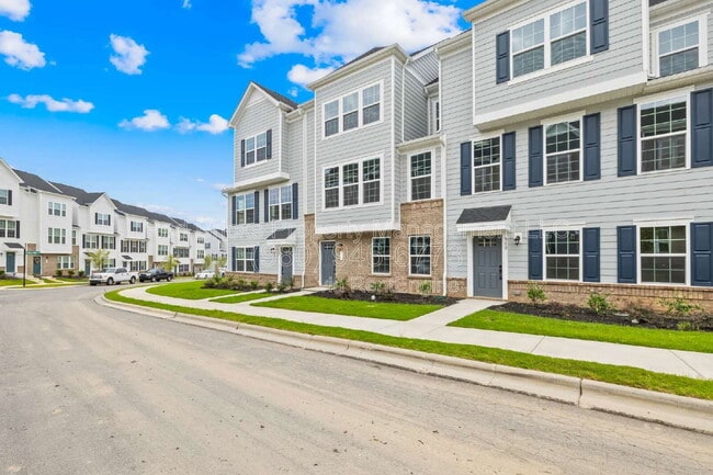 513 Bailey Mls Dr in Stallings, NC - Building Photo - Building Photo