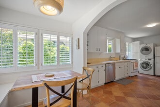 80 Dominga Ave in Fairfax, CA - Building Photo - Building Photo