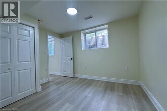 59 Windrush Trail in Kitchener, ON - Building Photo - Building Photo