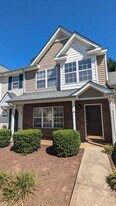 7376 Sun Dance Dr in Fort Mill, SC - Building Photo