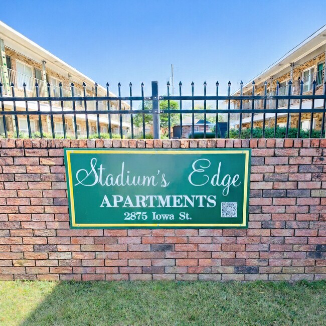 Stadiums Edge I Apartments