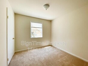 225 Wakefield Rd in Hagerstown, MD - Building Photo - Building Photo