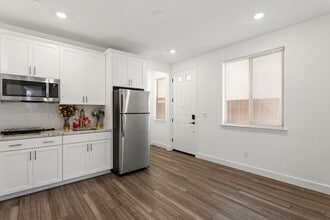 6169 Oberlander Dr in Roseville, CA - Building Photo - Building Photo