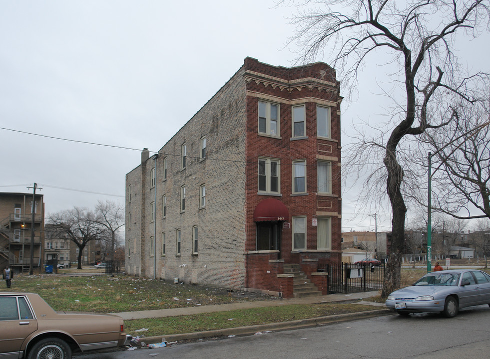 1443 S Drake Ave in Chicago, IL - Building Photo