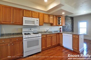 1 Grimes St, Unit 1 in Boston, MA - Building Photo