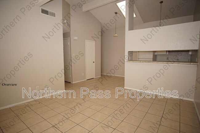 2917 E Glen Dr in El Paso, TX - Building Photo - Building Photo