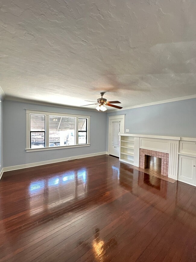 548 Magnolia Ave, Unit 548 in Long Beach, CA - Building Photo - Building Photo