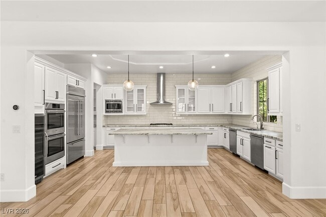 property at 4039 Villa Rafael Dr