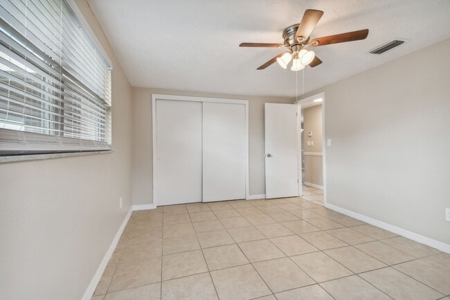 property at 3525 Umber Rd