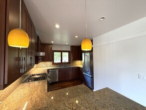 70 Shelley Dr in Mill Valley, CA - Building Photo - Building Photo