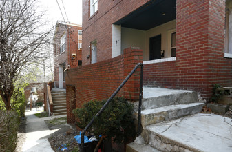 5525 Covode St in Pittsburgh, PA - Building Photo - Building Photo