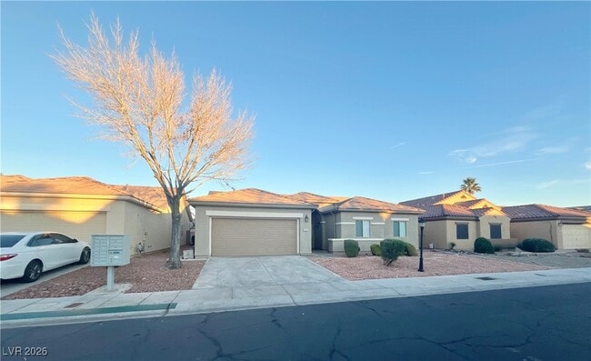 3816 Waynesvill St in Las Vegas, NV - Building Photo - Building Photo