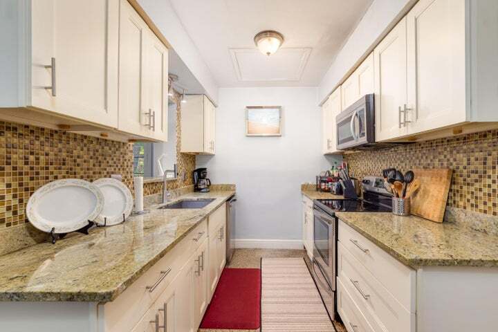 145 SE 3rd Ave in Boynton Beach, FL - Building Photo