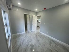 508 Means Ct in Fort Pierce, FL - Building Photo - Building Photo