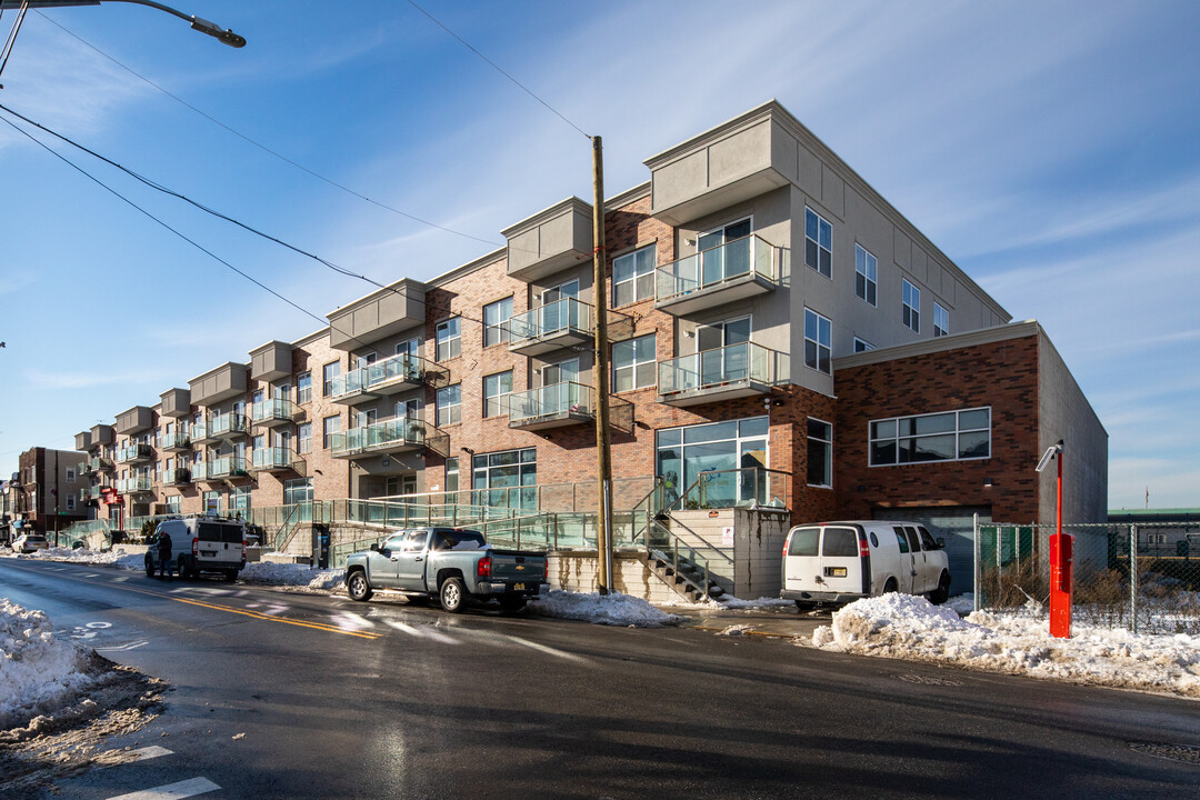 The Residences at the Gemini in Rockaway Park, NY - Foto de edificio