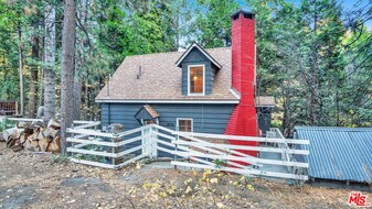 26776 CA-189 in Lake Arrowhead, CA - Building Photo