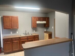 7834 Shetland Dr in San Antonio, TX - Building Photo - Building Photo