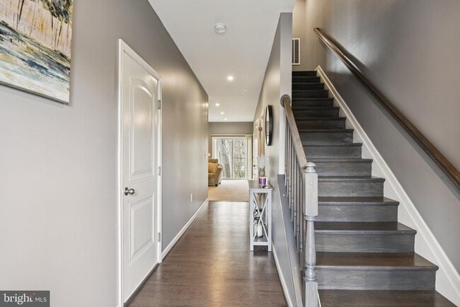 1306 Hawk Hollow Dr in Crofton, MD - Building Photo - Building Photo