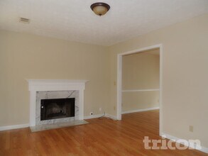 2351 Boone Pl in Snellville, GA - Building Photo - Building Photo