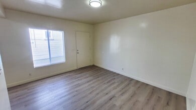 3611 E 61st St in Huntington Park, CA - Building Photo - Building Photo