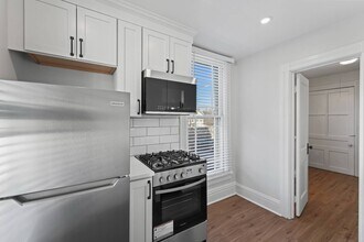 107 Union Ave in Saratoga Springs, NY - Building Photo - Building Photo
