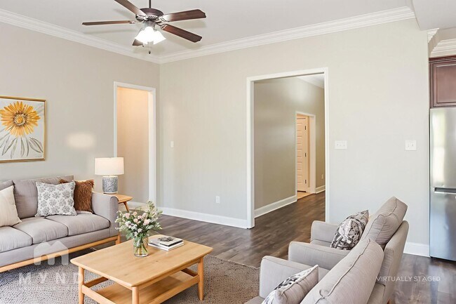 27571 Carrington Ct in Athens, AL - Foto de edificio - Building Photo