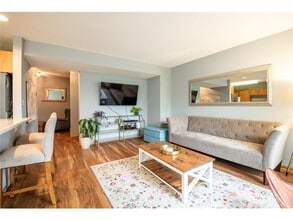 5724 4th St NE in Fridley, MN - Building Photo - Building Photo