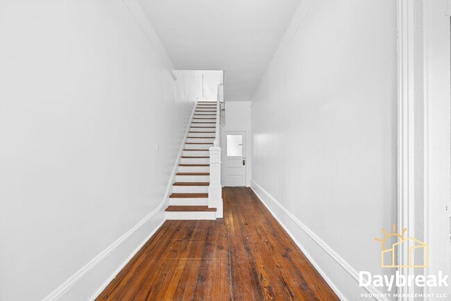 112 E Anderson St in Savannah, GA - Building Photo - Building Photo