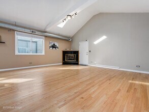 2406 W Flournoy St in Chicago, IL - Building Photo - Building Photo