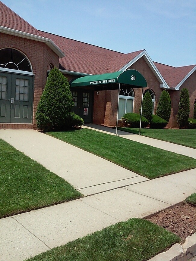 171 Wellington Ct in Staten Island, NY - Building Photo - Building Photo