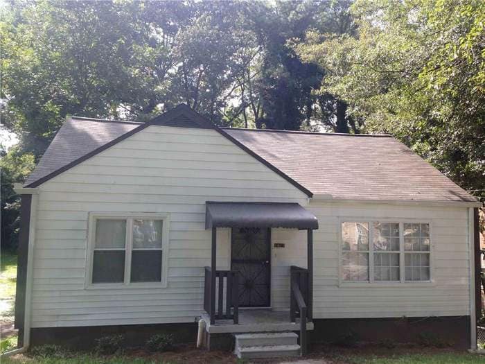 1427 Westmont Rd SW in Atlanta, GA - Foto de edificio