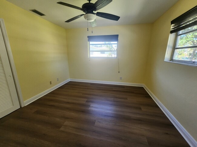 property at 1000 Renmar Dr