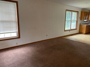 204-A Sycamore St in Nixa, MO - Building Photo - Building Photo