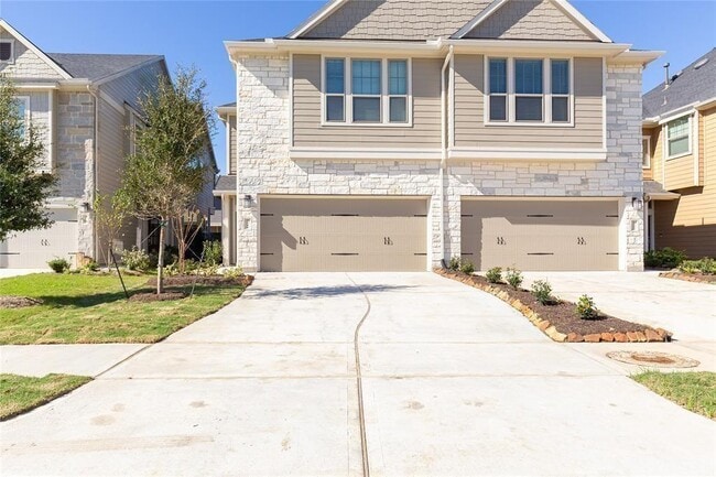 property at 5546 Sallow Bay Ln