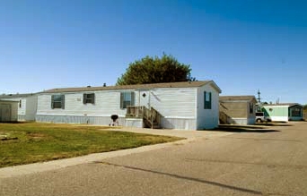 Countryside Estates in Hays, KS - Building Photo