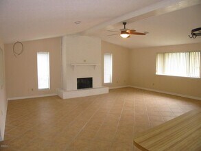 56105 Diamondhead Dr E in Diamondhead, MS - Building Photo - Building Photo