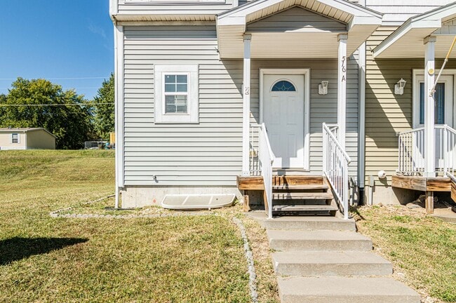 516 Jerry Dr in Junction City, KS - Building Photo - Building Photo