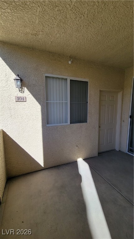 7131 S Durango Dr in Las Vegas, NV - Building Photo - Building Photo