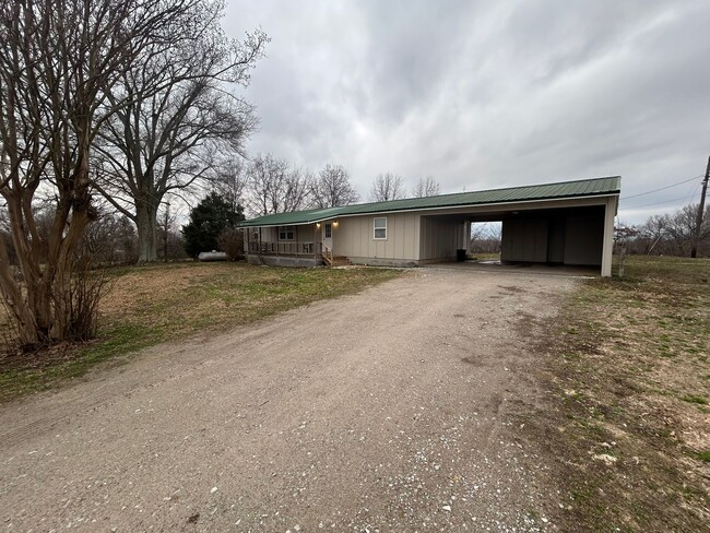 469 Binford Rd in Brownsville, TN - Building Photo - Building Photo