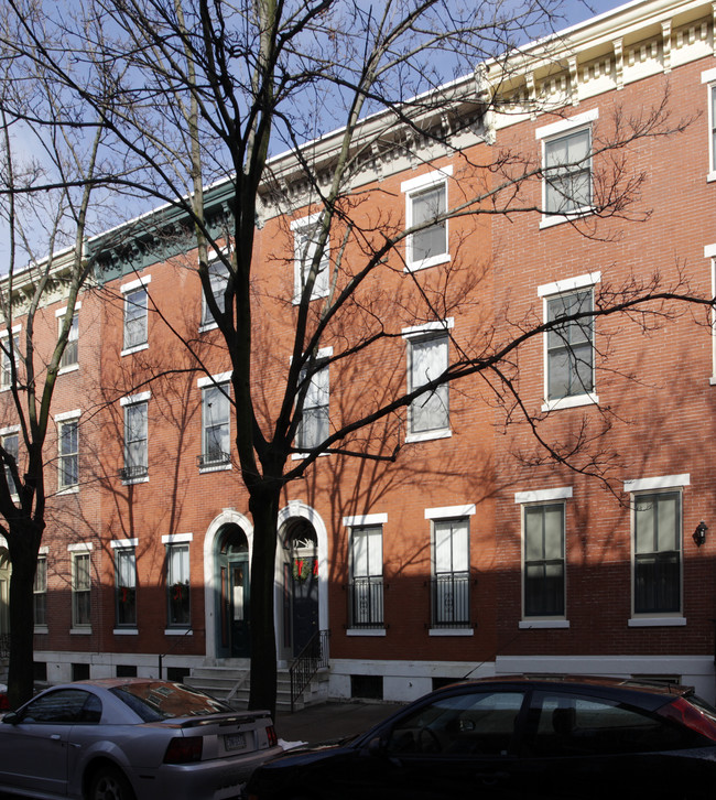 1933 Mount Vernon St in Philadelphia, PA - Foto de edificio - Building Photo