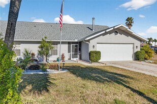 5727 Rose Garden Rd in Cape Coral, FL - Building Photo