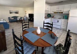 48 Woodland Dr in Vero Beach, FL - Building Photo - Building Photo