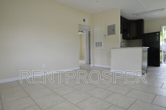 740 W Robinson St in Orlando, FL - Foto de edificio - Building Photo