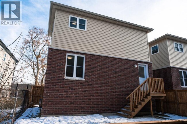 3495 Bloomfield Rd in Windsor, ON - Building Photo - Building Photo