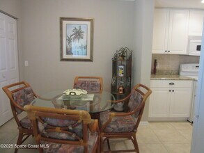 8951 Lake Dr in Cape Canaveral, FL - Building Photo - Building Photo