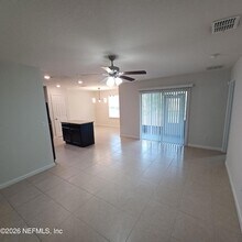 8684 Lake George Cir W in Macclenny, FL - Building Photo - Building Photo