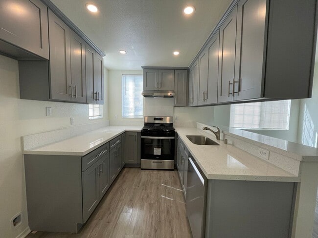 property at 1506 Prospect Ave