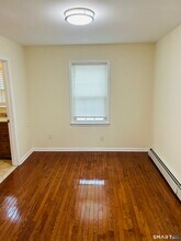 82 Sunrise Ave in Fairfield, CT - Building Photo - Building Photo